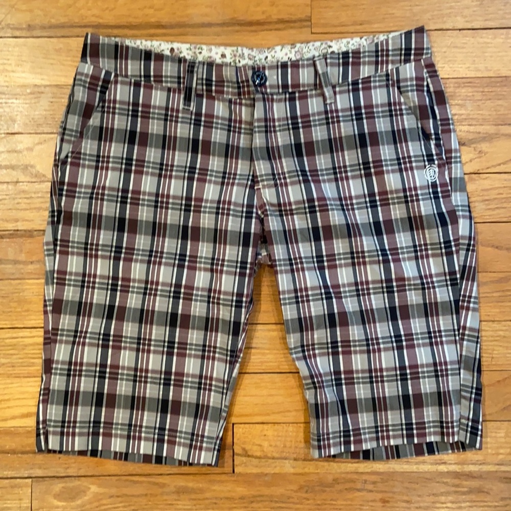 Element long shorts size 7